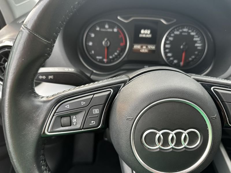 Audi Q2  30 TFSI Business