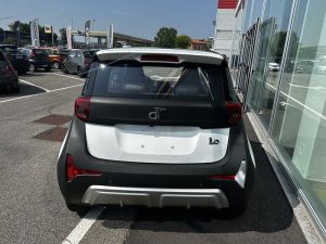 DR Automobiles   dr 1.0 EV