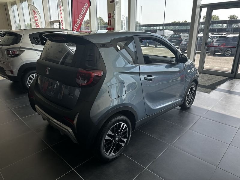 DR Automobiles   dr 1.0 EV