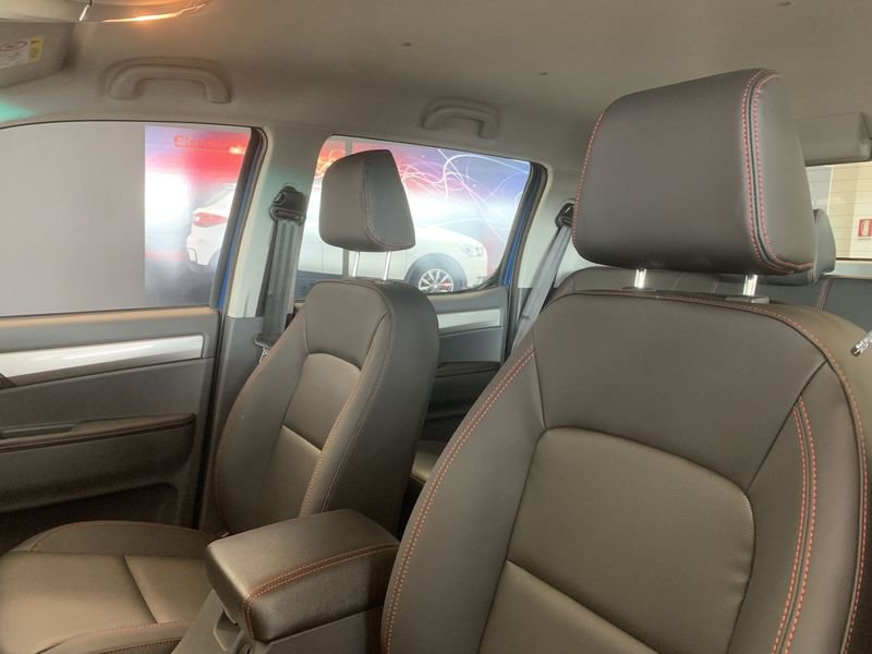 EVO   2.0 Turbo Diesel Doppia Cabina