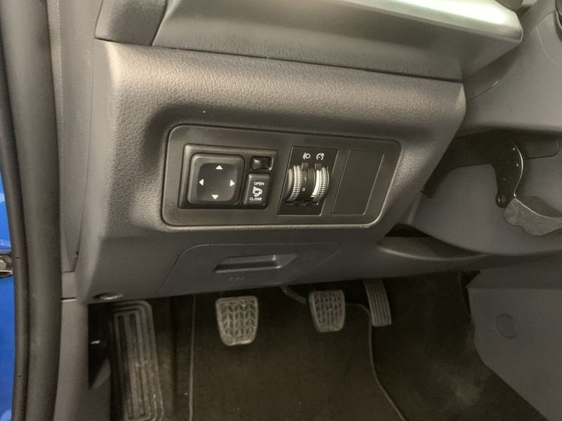 EVO   2.0 Turbo Diesel Doppia Cabina