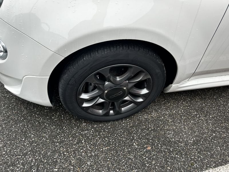 Fiat 500  1.0 Hybrid Connect