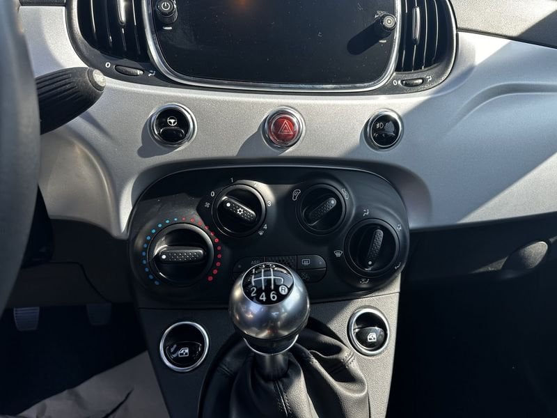 Fiat 500  1.0 Hybrid Hey Google