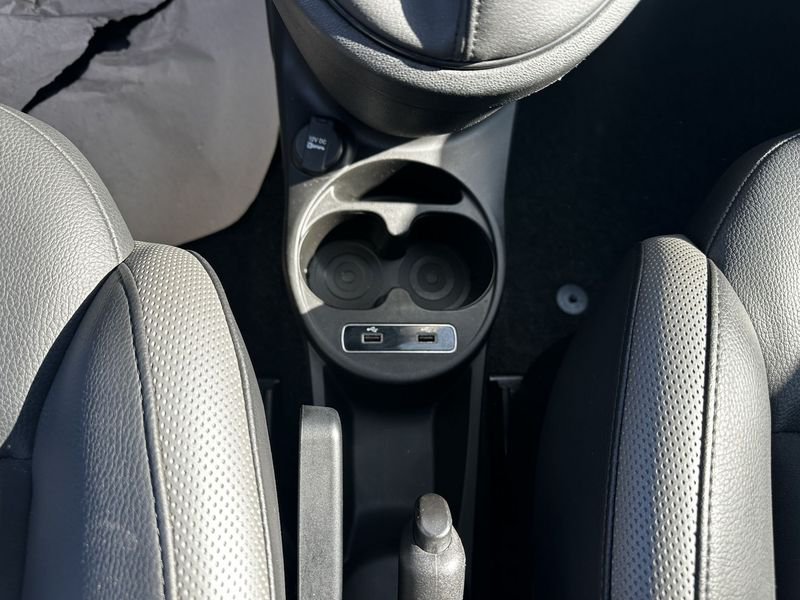 Fiat 500  1.0 Hybrid Hey Google