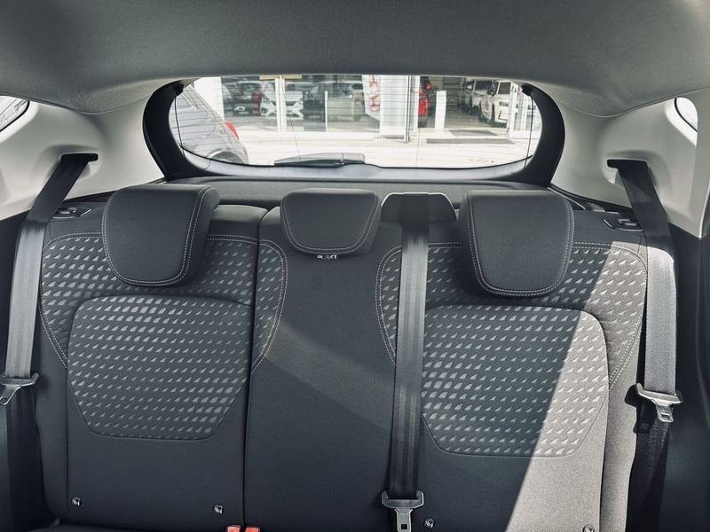 Ford Fiesta  1.1 75 CV 5 porte Titanium