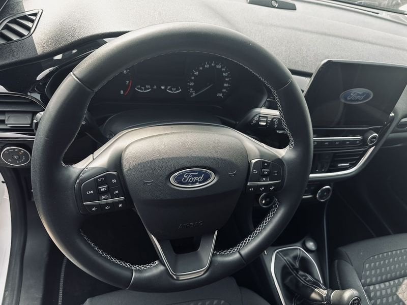 Ford Fiesta  1.1 75 CV 5 porte Titanium