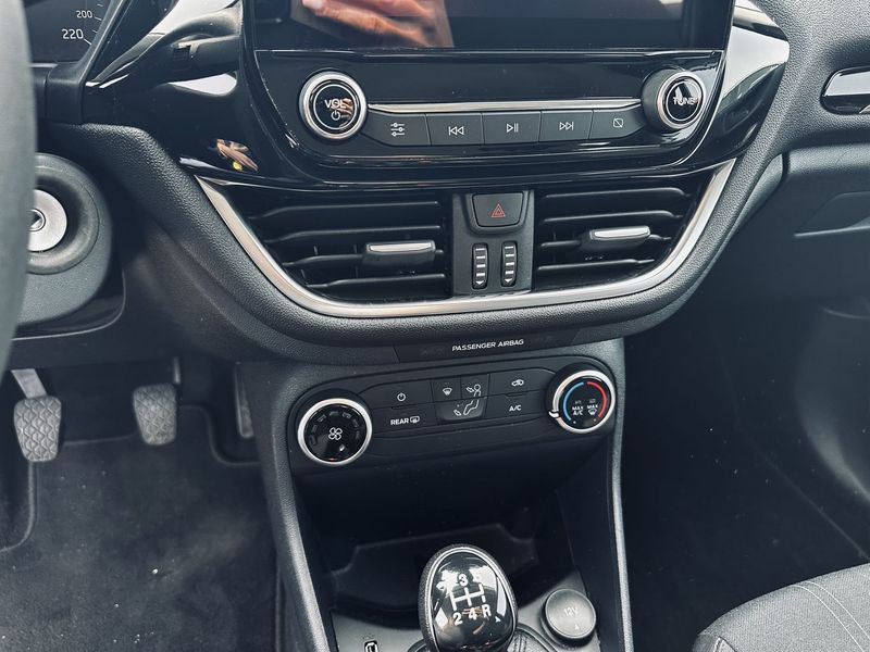 Ford Fiesta  1.1 75 CV GPL 5 porte Plus