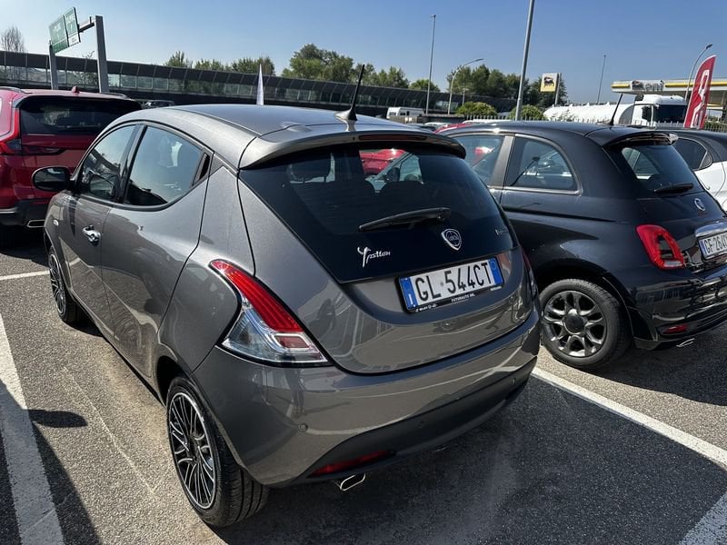 Lancia Ypsilon  1.0 FireFly 5 porte S&S Hybrid Gold