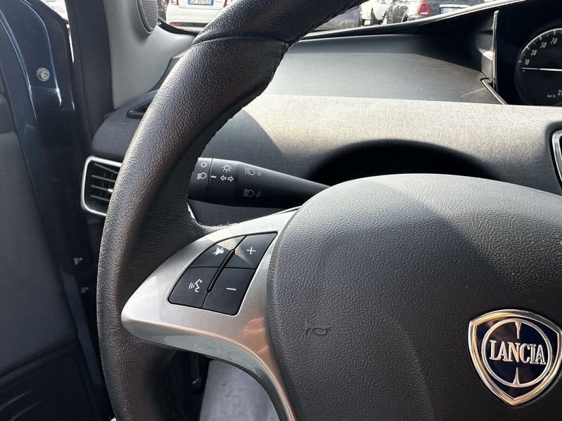 Lancia Ypsilon  1.0 FireFly 5 porte S&S Hybrid Gold
