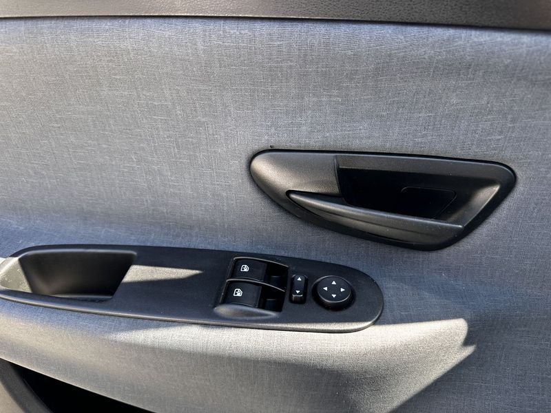 Lancia Ypsilon  1.0 FireFly 70cv S&S Hybrid GOLD