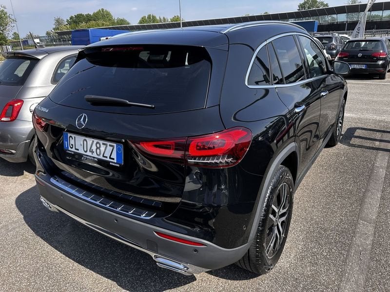 Mercedes-Benz   GLA 200 d Sport Plus 4matic auto