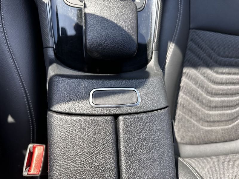 Mercedes-Benz   GLB 220 d Auto 4M Sport 7 posti