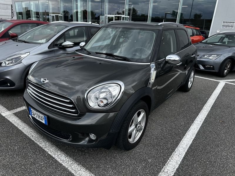MINI   Mini One Countryman