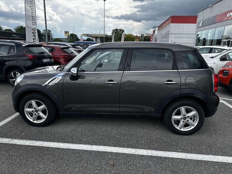 MINI   Mini One Countryman