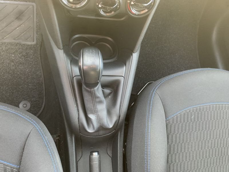 Peugeot 208  PureTech 82 Stop&Start 5 porte Signature