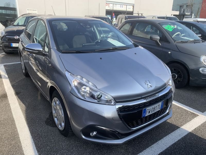 Peugeot 208  PureTech 82 Stop&Start 5 porte Signature