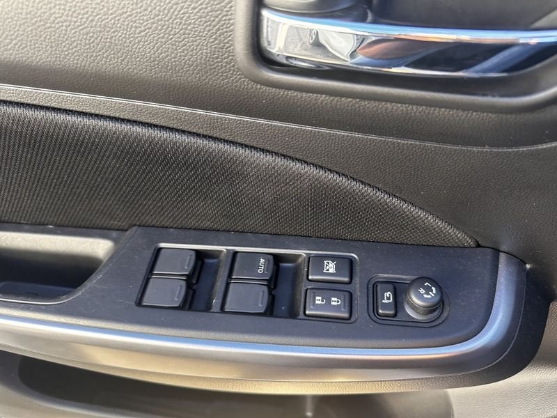 Suzuki Swift  Swift 1.2 Hybrid Top