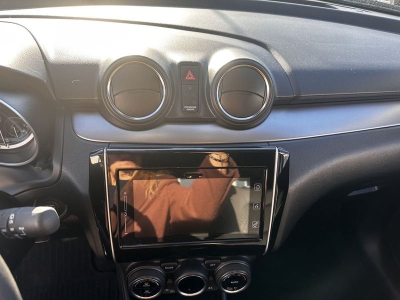 Suzuki Swift  Swift 1.2 Hybrid Top