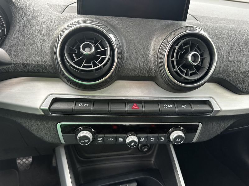 Audi Q2  30 TFSI Business