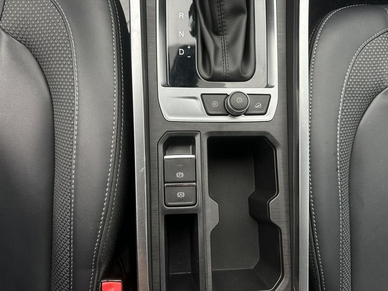 DR Automobiles DR 3.0  1.5 GPL CVT