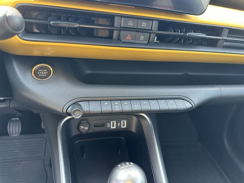 Jeep Avenger  1.2 Turbo Summit