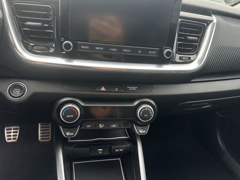 Kia Stonic  1.0 T-GDI 74KW MHEV GT LINE