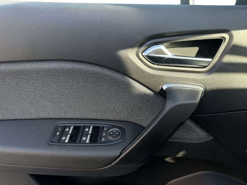 Mitsubishi Grandis  Grandis 1.3 mhev Intense